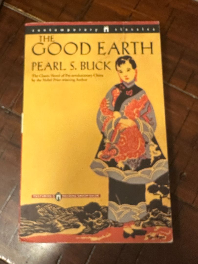 Paperback The Good Earth by Pearl S Buck, 6 x 4 x 1