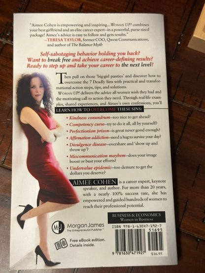 Paperback Woman Up! - Aimee Cohen, 6 x 4 x 1