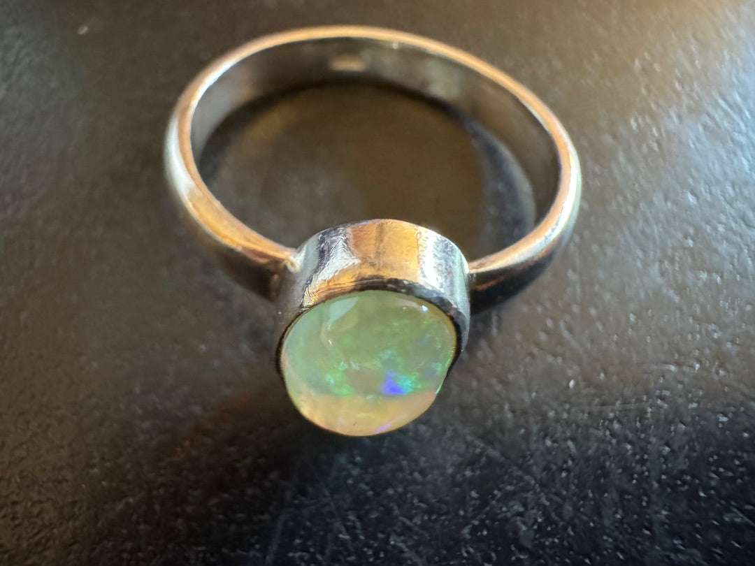 Ethiopian ring stamped 925 6 3/4