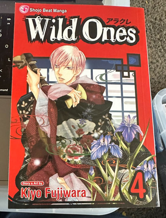 Manga Wild Ones - Vol 4, 8 x 4 x 1