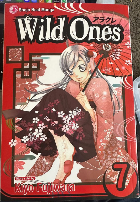 Manga Wild Ones - Vol 7, 8 x 4 x 1