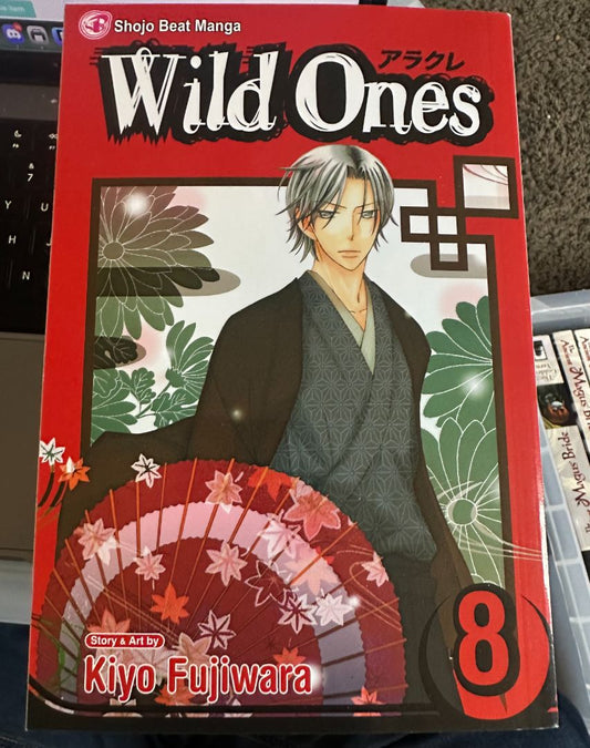 Manga Wild Ones - Vol 8, 8 x 4 x 1