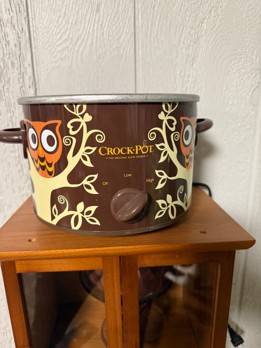 Brown Crock Pot Owl Crockpot, 2.5 quart
