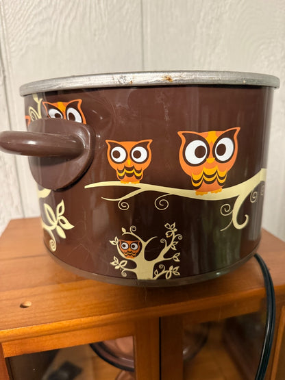 Brown Crock Pot Owl Crockpot, 2.5 quart