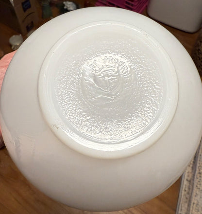 White with brown Federal Glass Federal Glass Sunflower 1.5 Quart Covered Dish, 1.5 quart