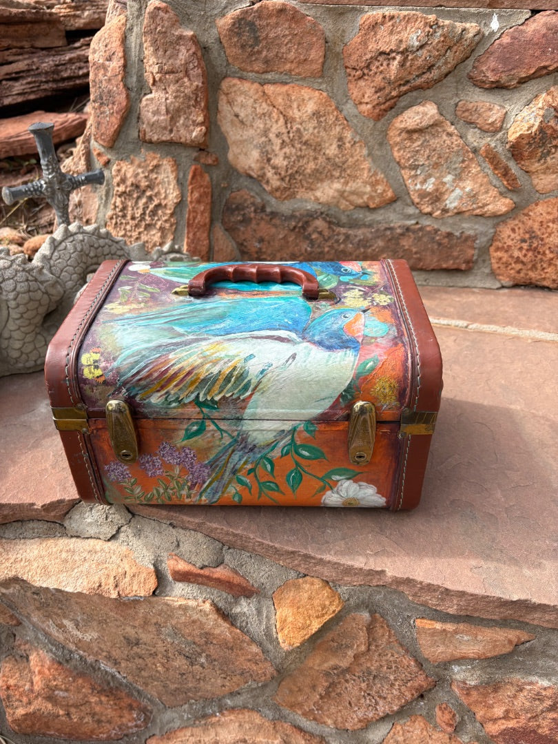 Multi  Vintage train case, 12.3 w x 8 deep x 7 tall