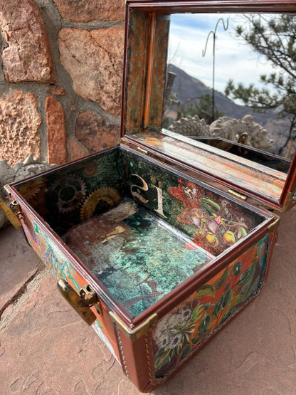 Multi  Vintage train case, 12.3 w x 8 deep x 7 tall