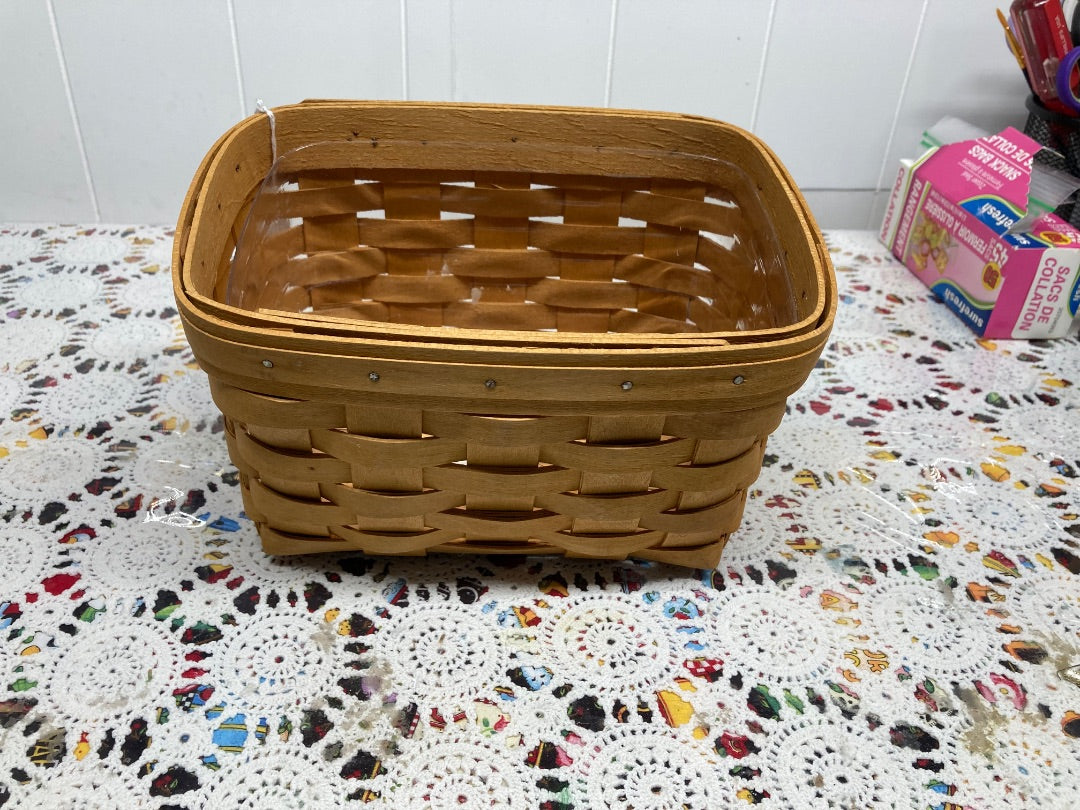 Longberger basket w liner  , 8.5 x 6