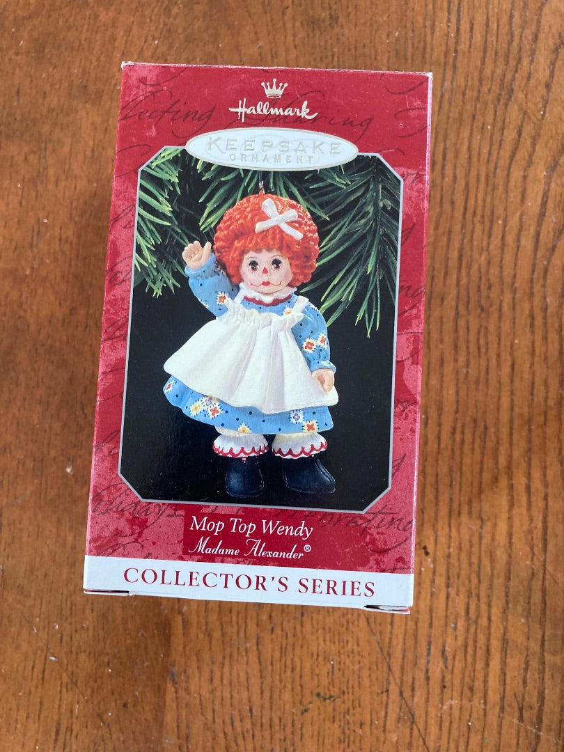 Hallmark 1998 Raggedy Ann