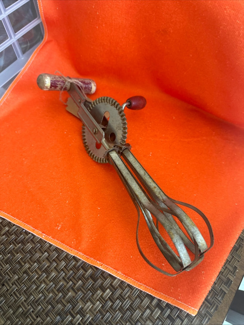 Vintage Handheld Beater