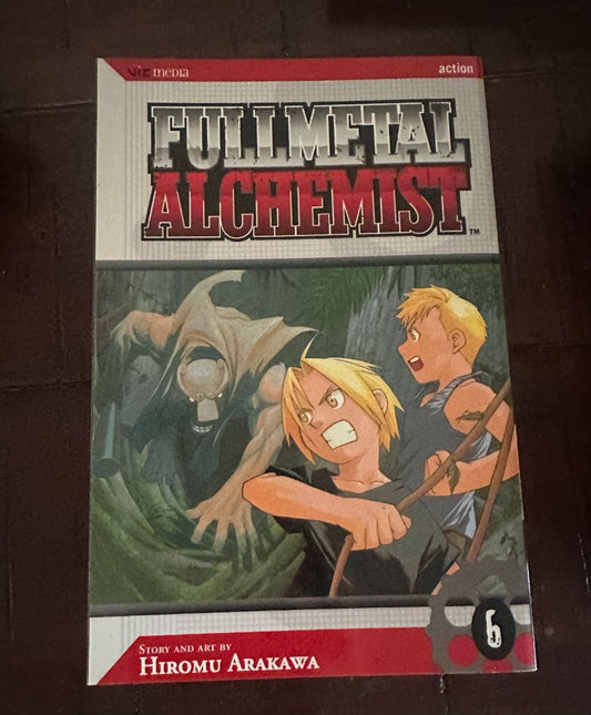 Full Metal Alchemist Vol 6 Manga, 8 x 4 x 1