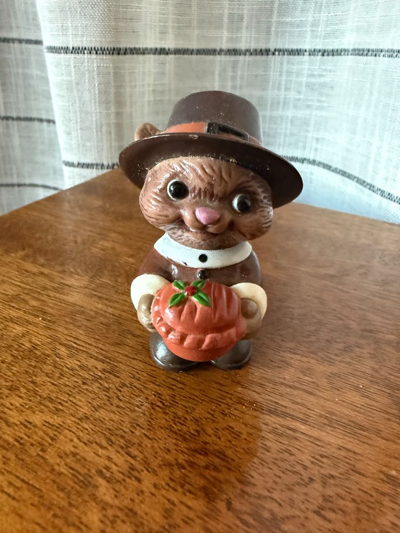 Pilgrim Mouse Salt Shaker