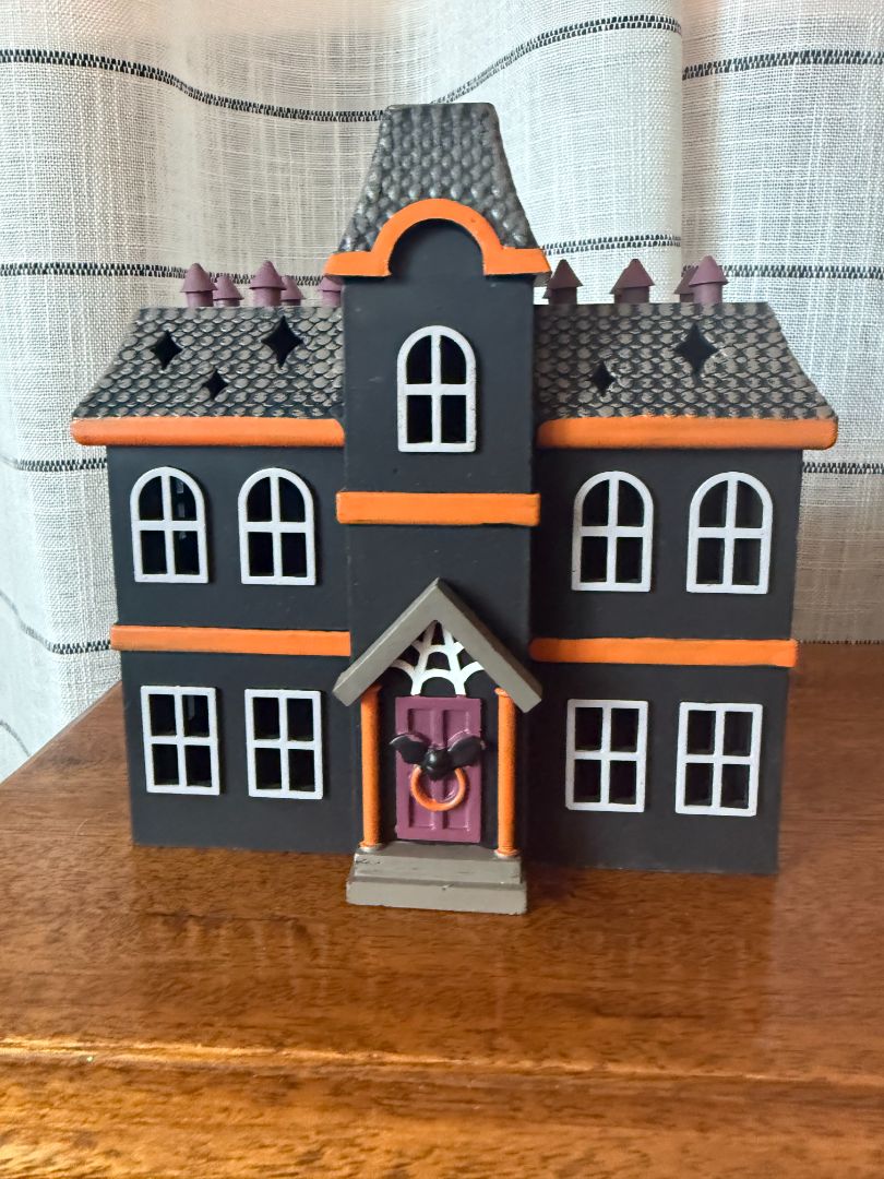 Halloween House
