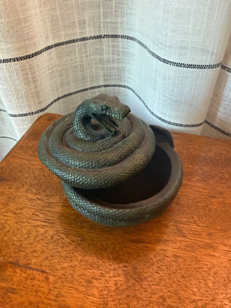Snake Container