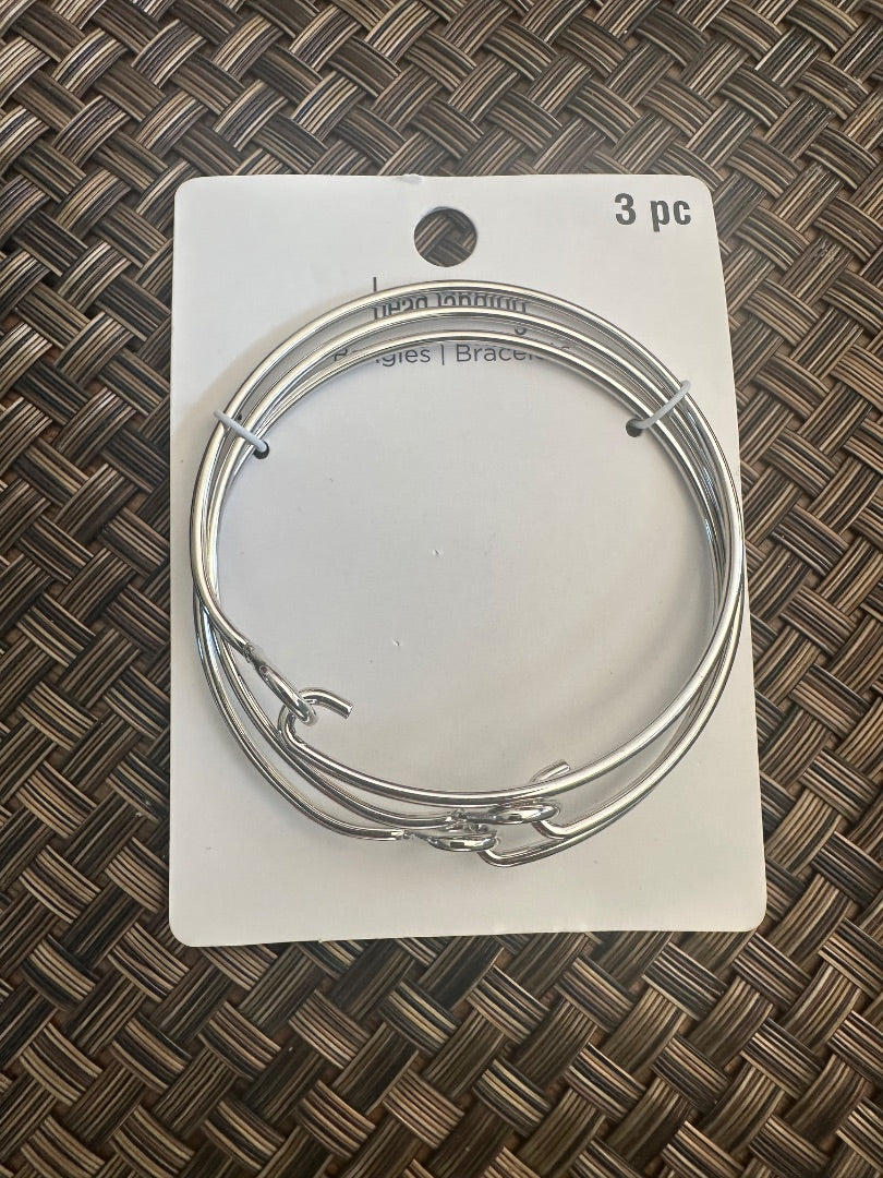 Bracelet hoop