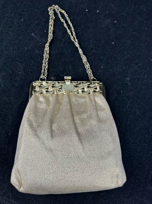 Gold vintage purse 6 X 4
