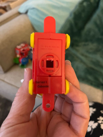 M & M Train set - 5 pieces including engine and caboose