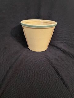 5" Primrose Motif Pot