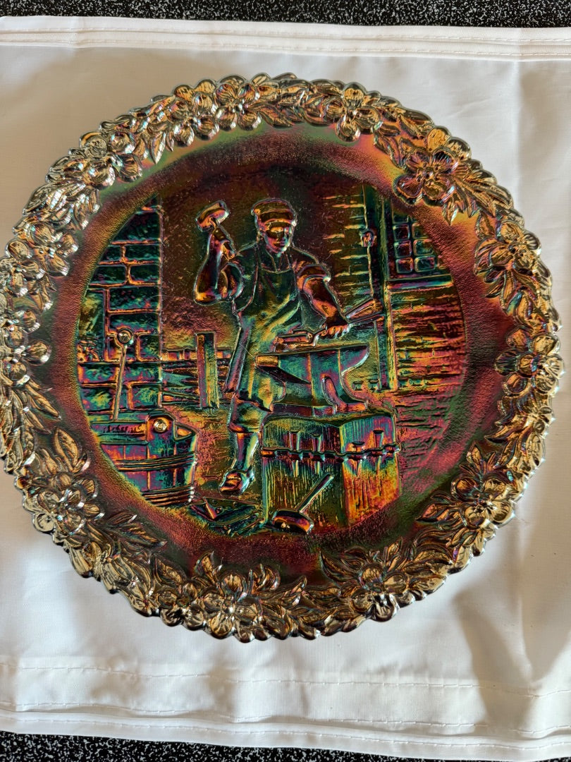Amethyst Carnival Fenton Fenton American Ceaftsman Series Plate