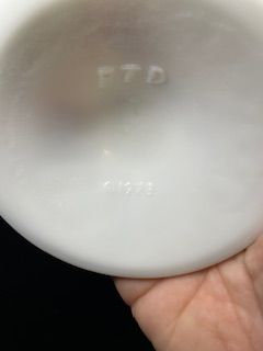 Vtg 1978 FTD Dish
