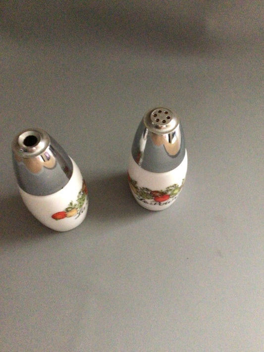 multi pyrex Salt and toothpick spice o life