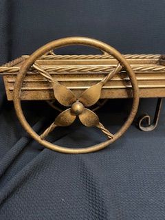 Vtg Wagon Planter/Stand