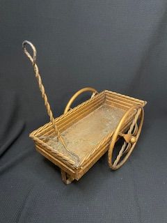 Vtg Wagon Planter/Stand