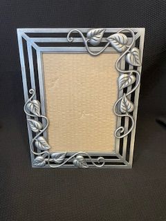 Vine Frame