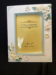 Richesco Frame
