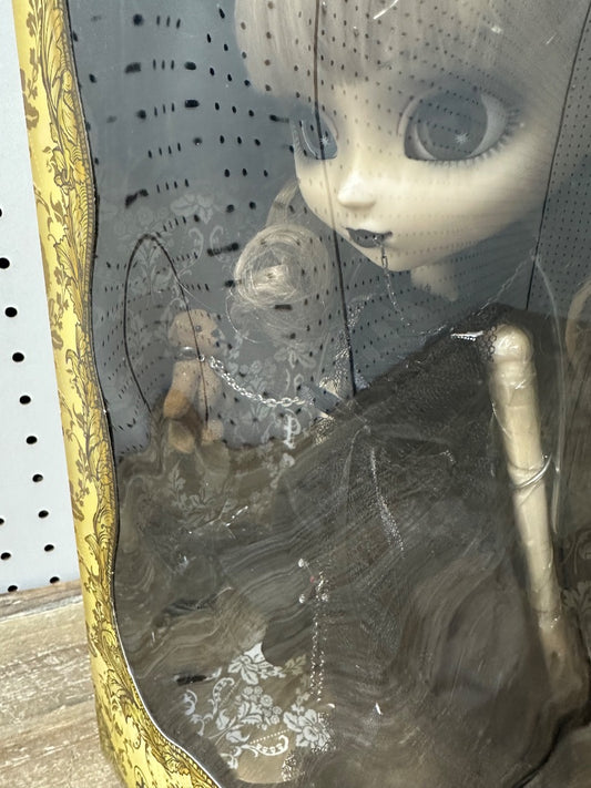2012 Pullip Goth Doll