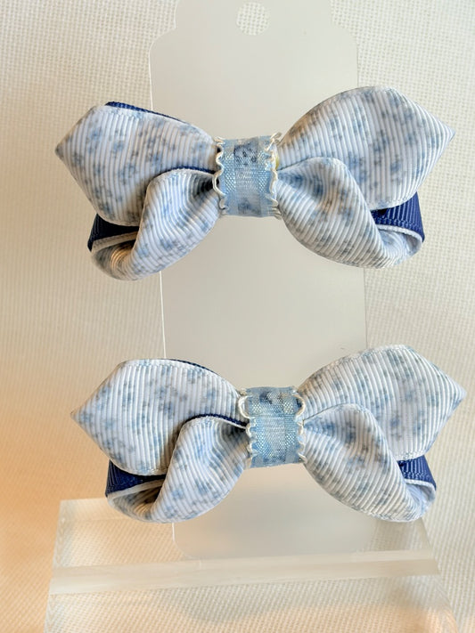 Tiny piggies set