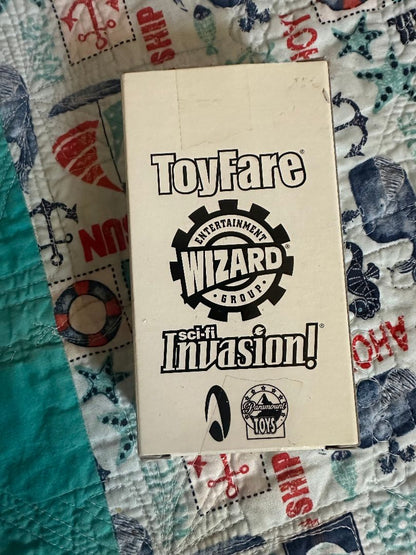 Toyfare Invasion - Picard - Star Trek, 5 x 4 x 2