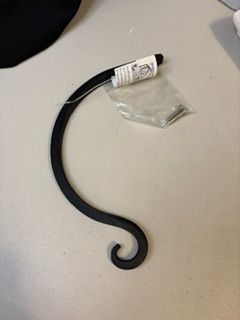 Iron Hanger