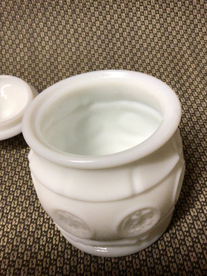 white Wheaton Wheaton lidded  coin dot jar, 4.75”