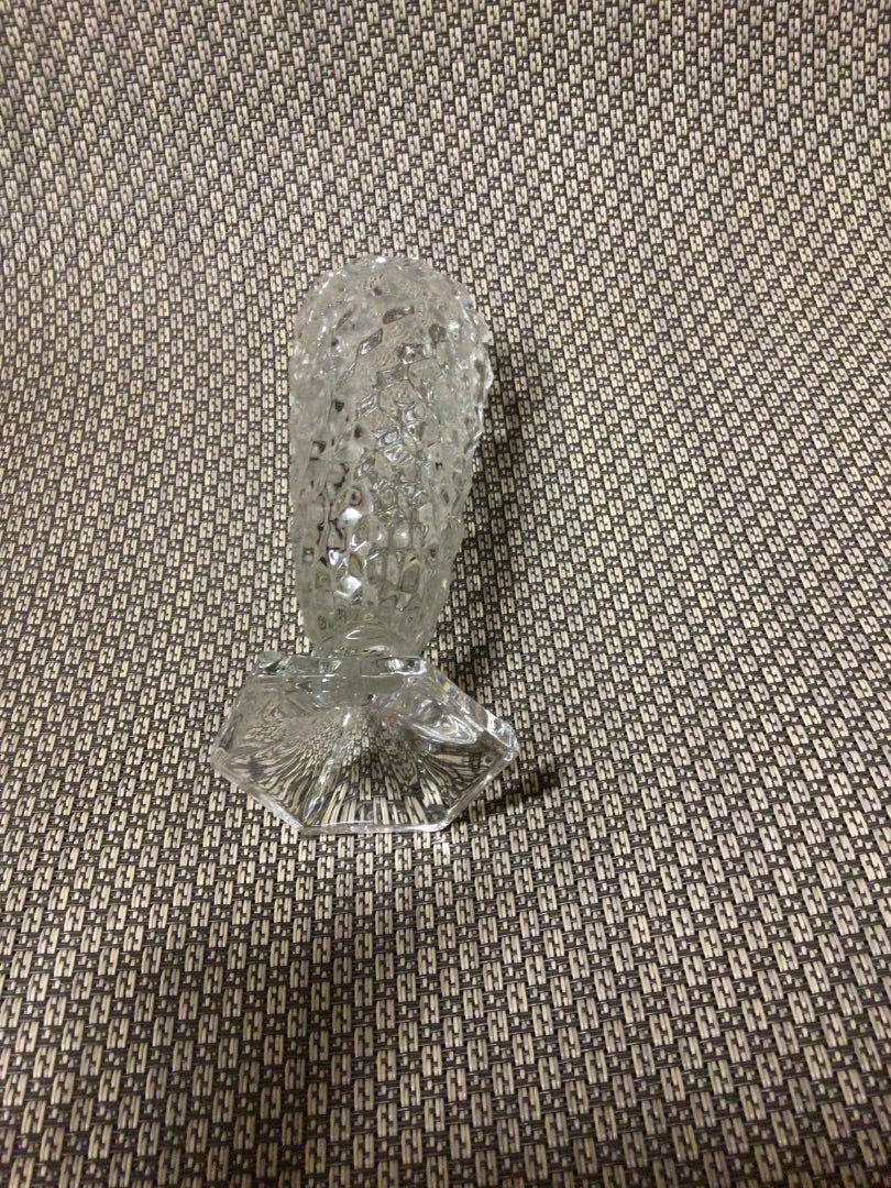 Clear Fostoria Fostoria bud vase, 6”