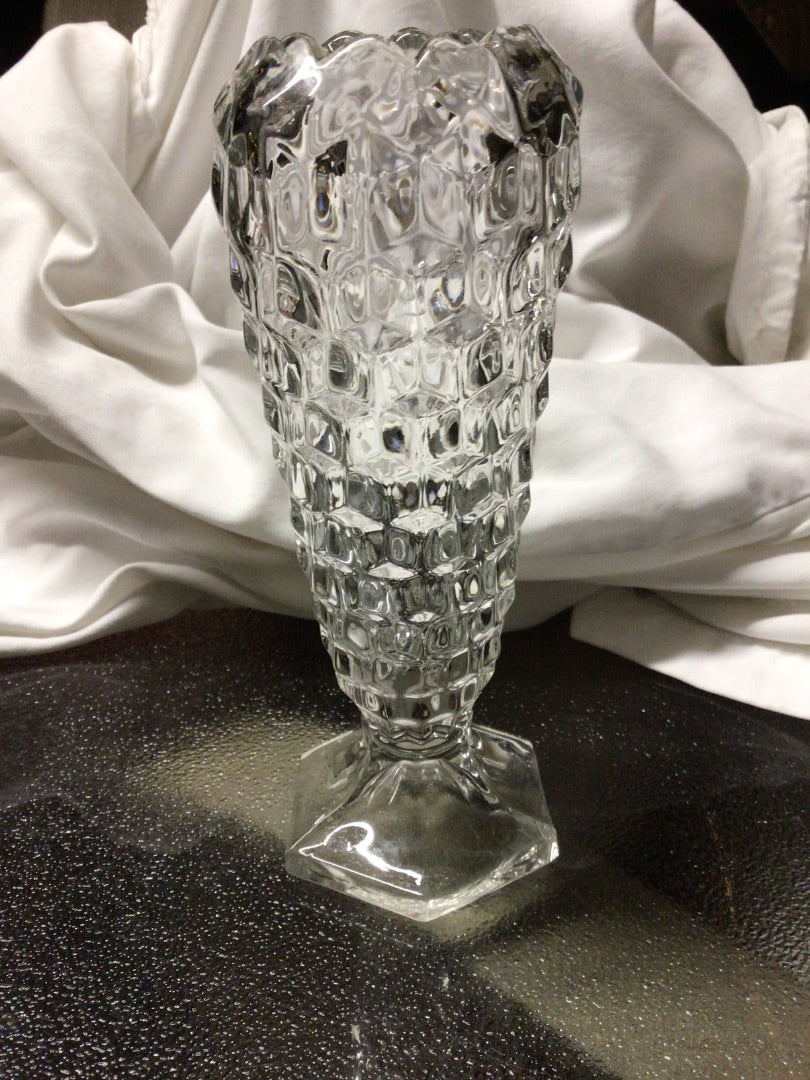 Clear Fostoria Fostoria bud vase, 6”