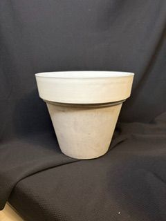 Gray/White Pot