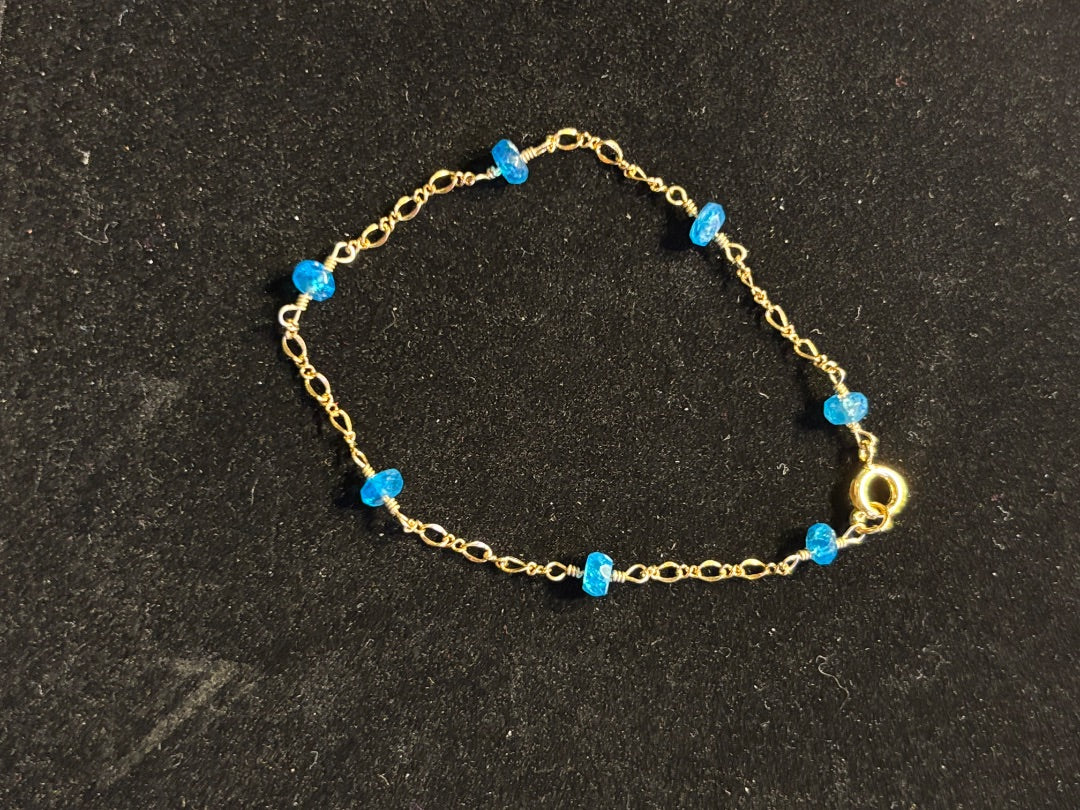 Blue  Neon apatite bead bracelet, 7”
