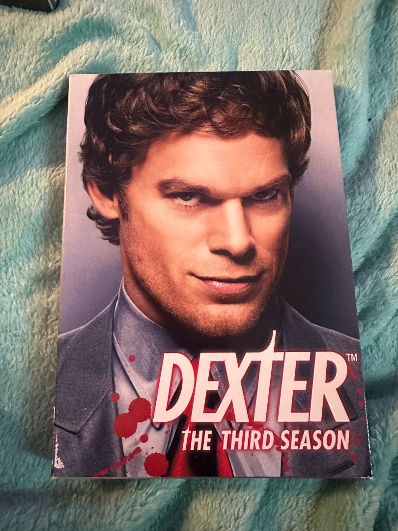 Dexter Season 3 - DVD Set - USED, 9 x 5 x 1