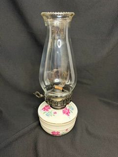 Vtg Kerosene Lamp