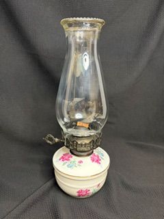 Vtg Kerosene Lamp