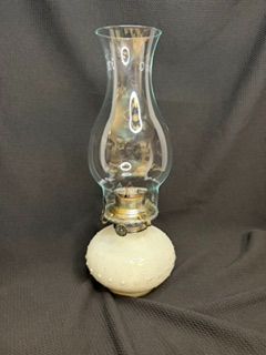 Vtg Wht Hobnail Lamp