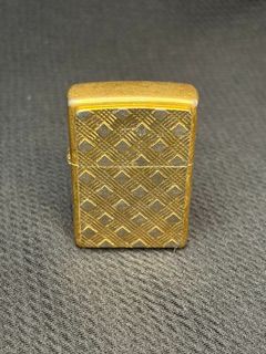 Vtg "Venetian" Zippo
