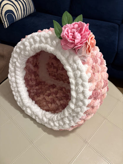 Pink Lotus Bespoke Originals Peony Palace Pet Cubby, 17 x 12