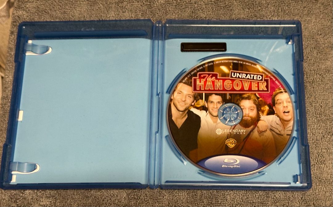 The Hangover Unrated Bluray, 5 x 4 x 1