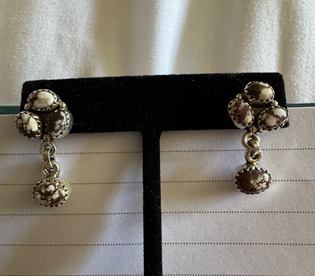 Wild horse Turq closeback 925 stud earrings