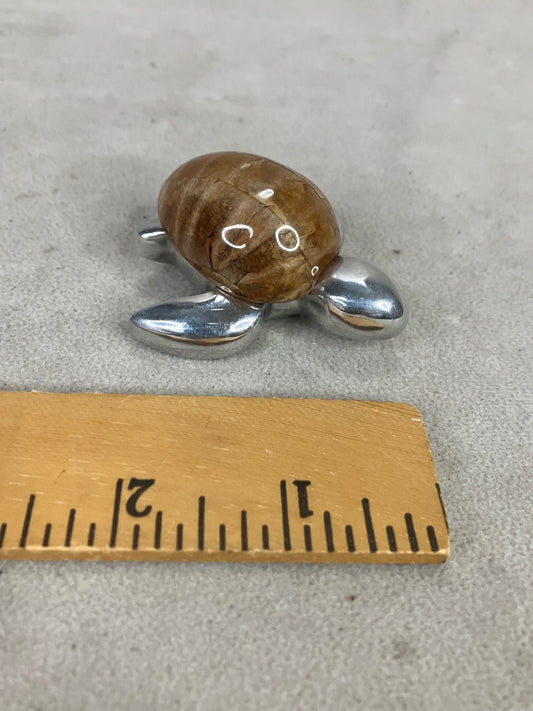 Silver and brown No brand Animal Figure Decor, 2.5