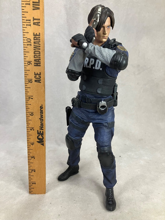 Blue, white Resident Evil Figurine, 12
