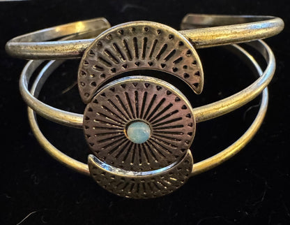 Silver tone Circle cuff bracelet