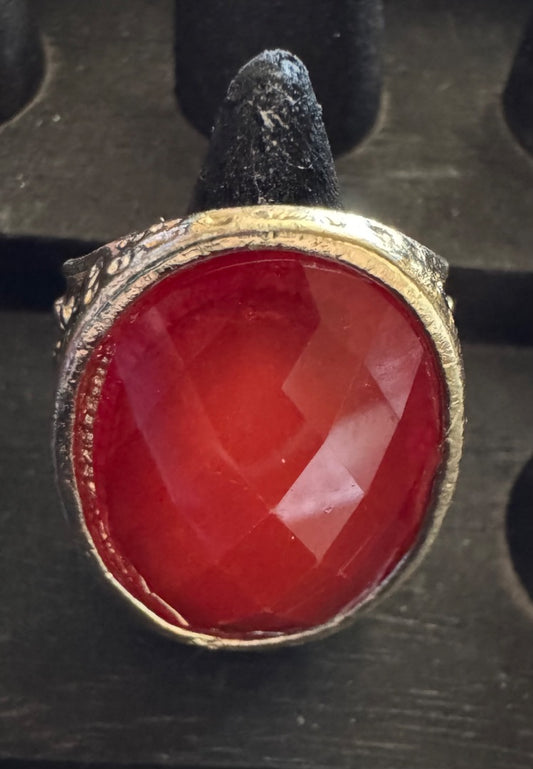 Fx Cornealian goldtone ring